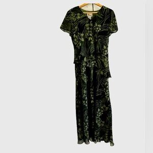 Sears Tradition vintage long dress chiffon flowy floral pattern, green/black
